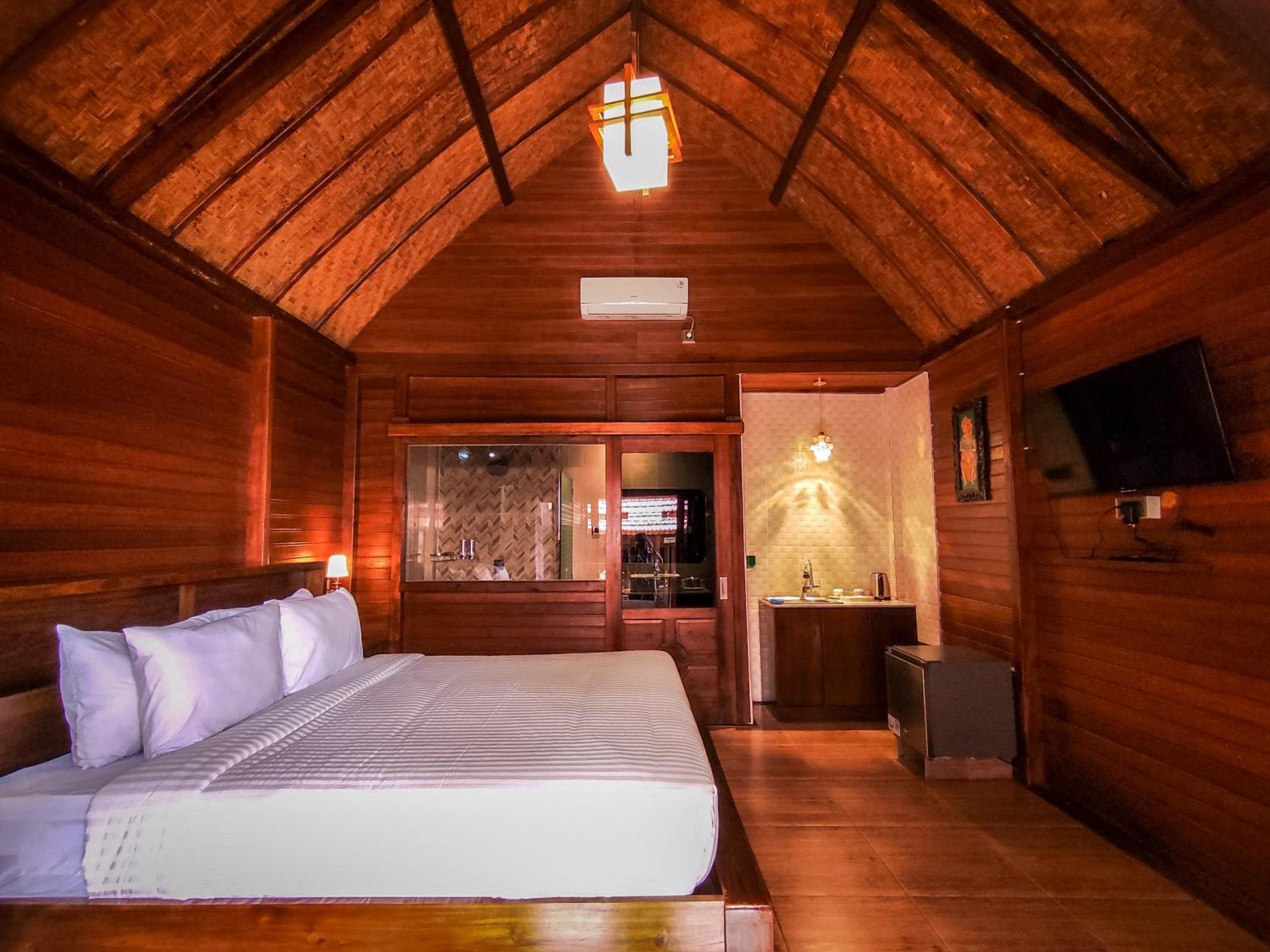Uli Wood Villa, Jimbaran Bali - Near Gwk エクステリア 写真