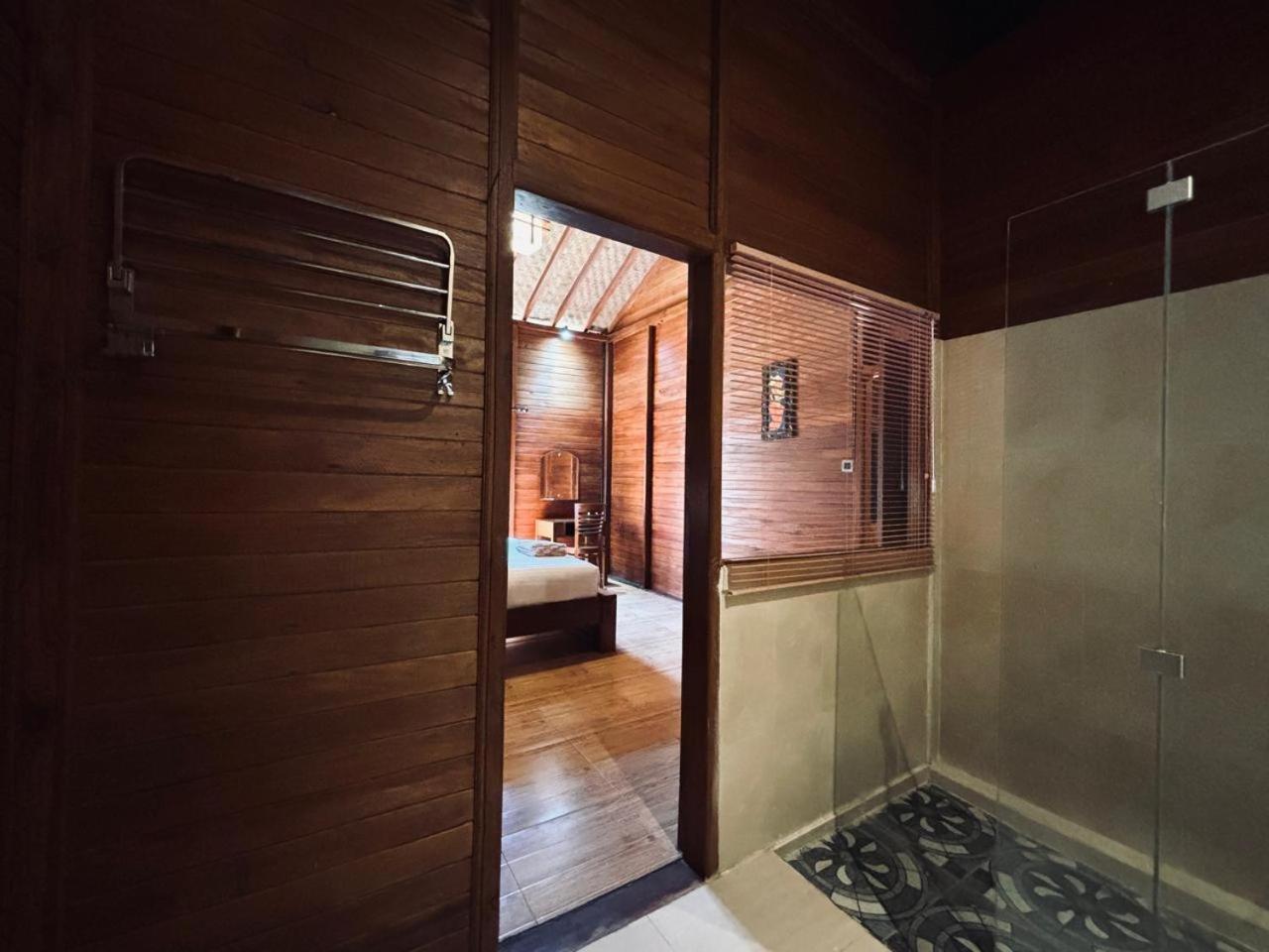 Uli Wood Villa, Jimbaran Bali - Near Gwk エクステリア 写真