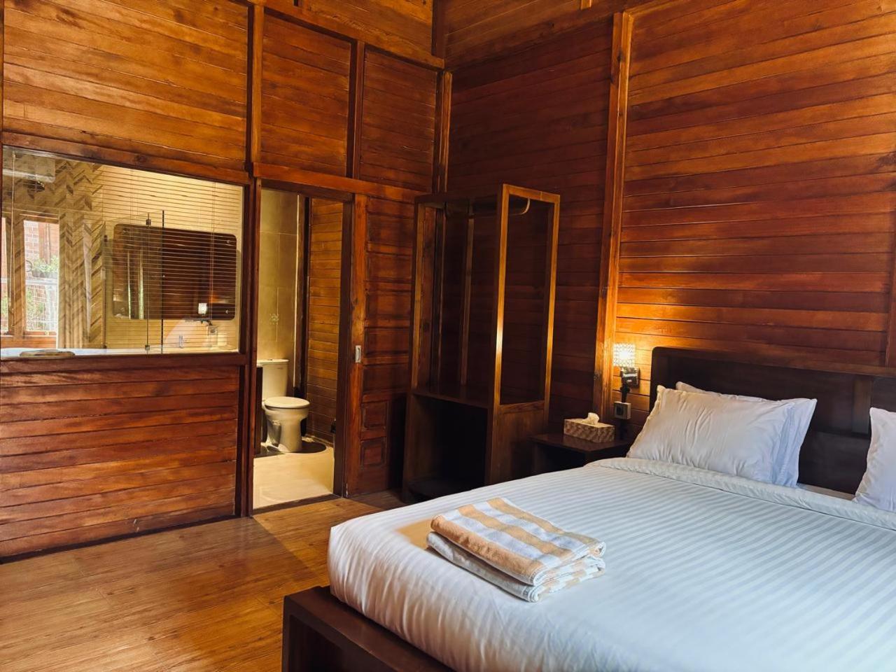 Uli Wood Villa, Jimbaran Bali - Near Gwk エクステリア 写真