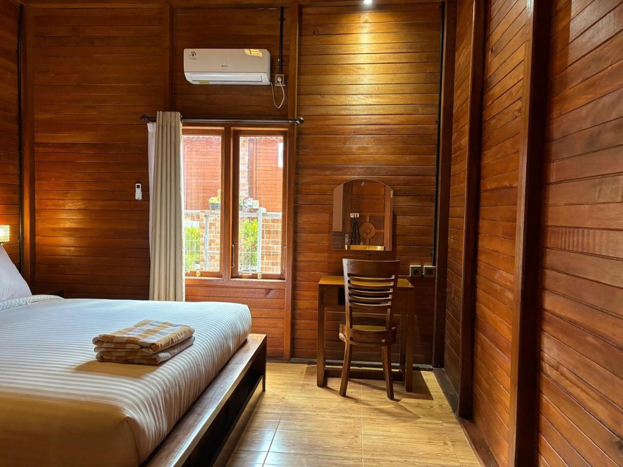 Uli Wood Villa, Jimbaran Bali - Near Gwk エクステリア 写真