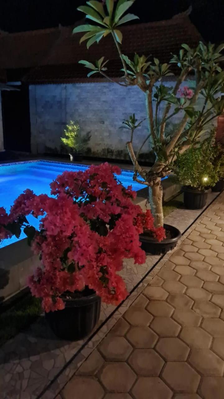 Uli Wood Villa, Jimbaran Bali - Near Gwk エクステリア 写真