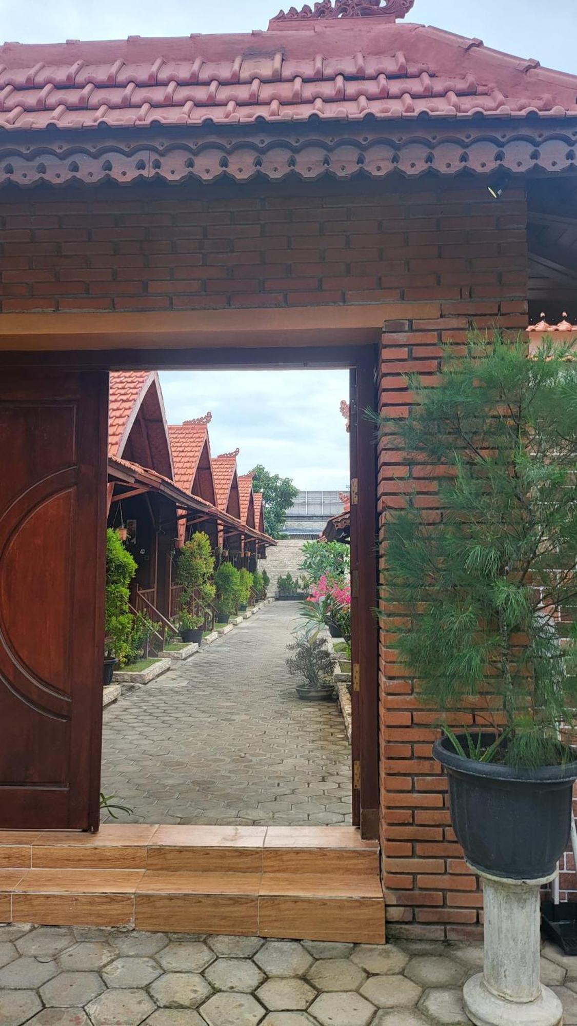 Uli Wood Villa, Jimbaran Bali - Near Gwk エクステリア 写真