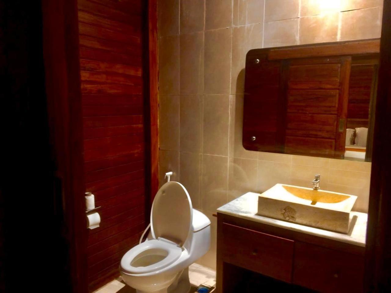 Uli Wood Villa, Jimbaran Bali - Near Gwk エクステリア 写真